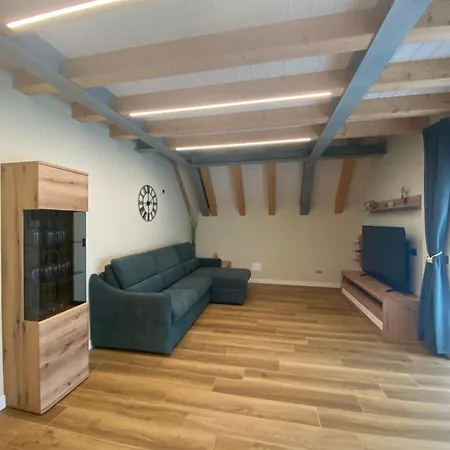 Klamora House * タルヴィージオ