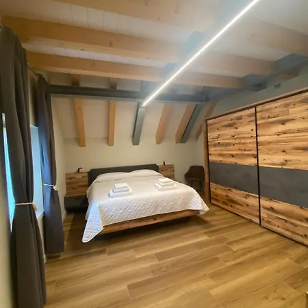 Klamora House Apartmán *