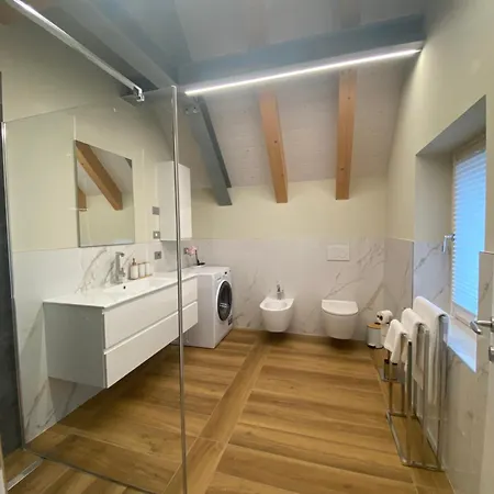 Klamora House Apartment